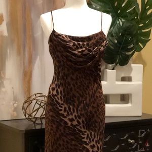 Super Sexy Leopard print spaghetti strap dress 👗